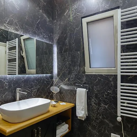 Ester 4* Κορυτσά