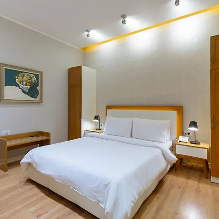 Ester Hotel Korce