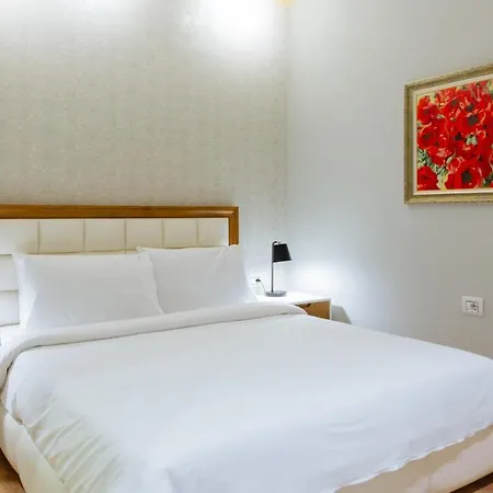 Ester Hotel 4*
