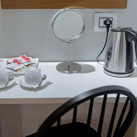 Ester Hotel