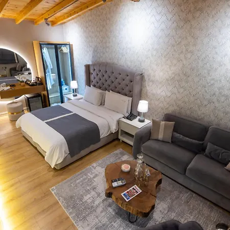 Hotel Ester Korce