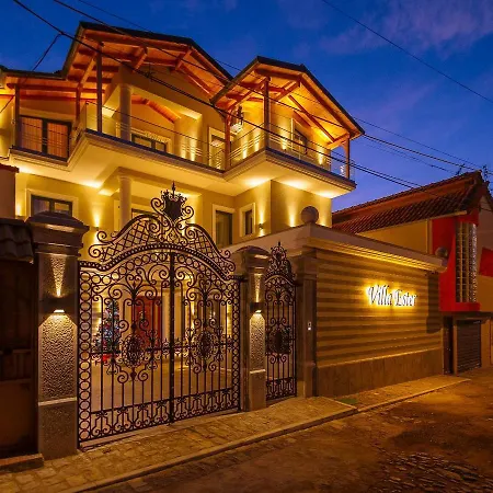 Ester 4* Korce