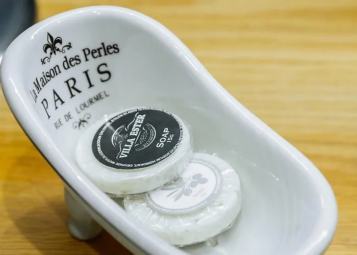 فندق Ester كورتشي